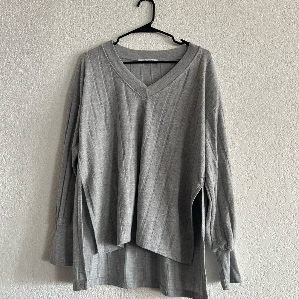 Project Social T Gray V-Neck Sweatshirt Women’s L